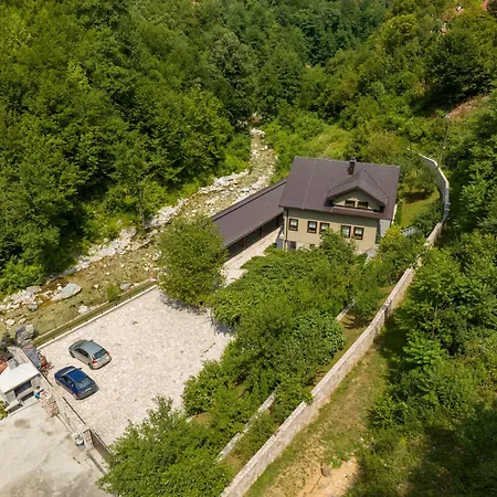 Villa Khan Polje-Bijela